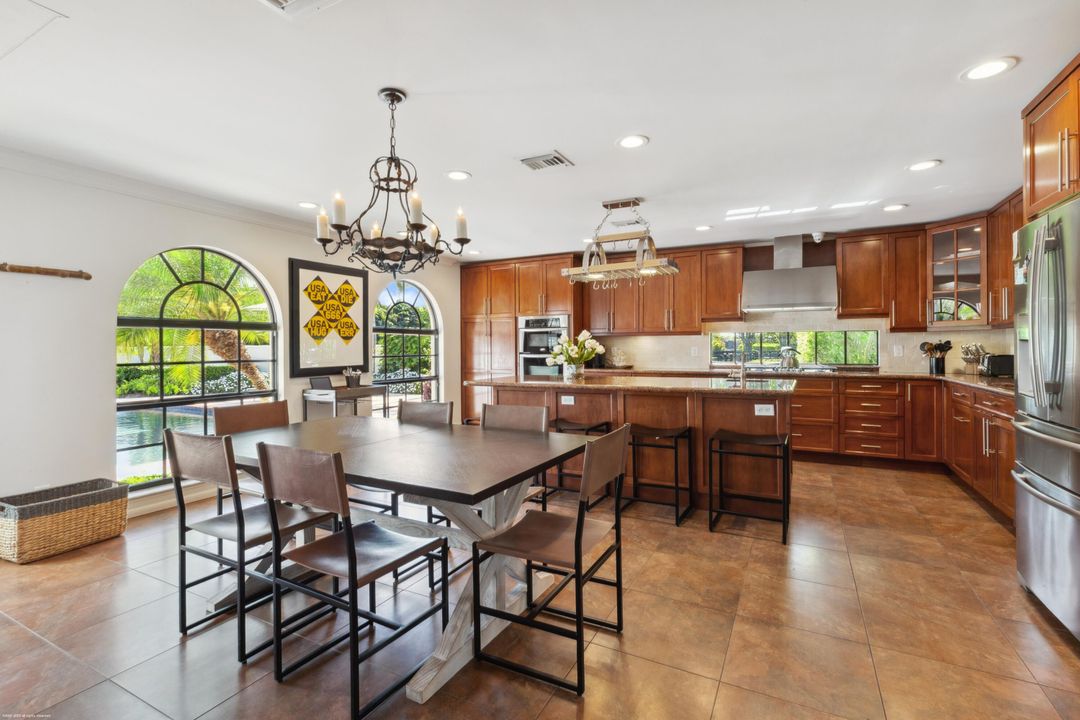 En Venta: $21,500,000 (8 camas, 12 baños, 9544 Pies cuadrados)