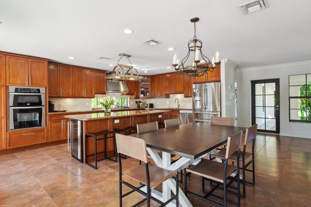 En Venta: $21,500,000 (8 camas, 12 baños, 9544 Pies cuadrados)