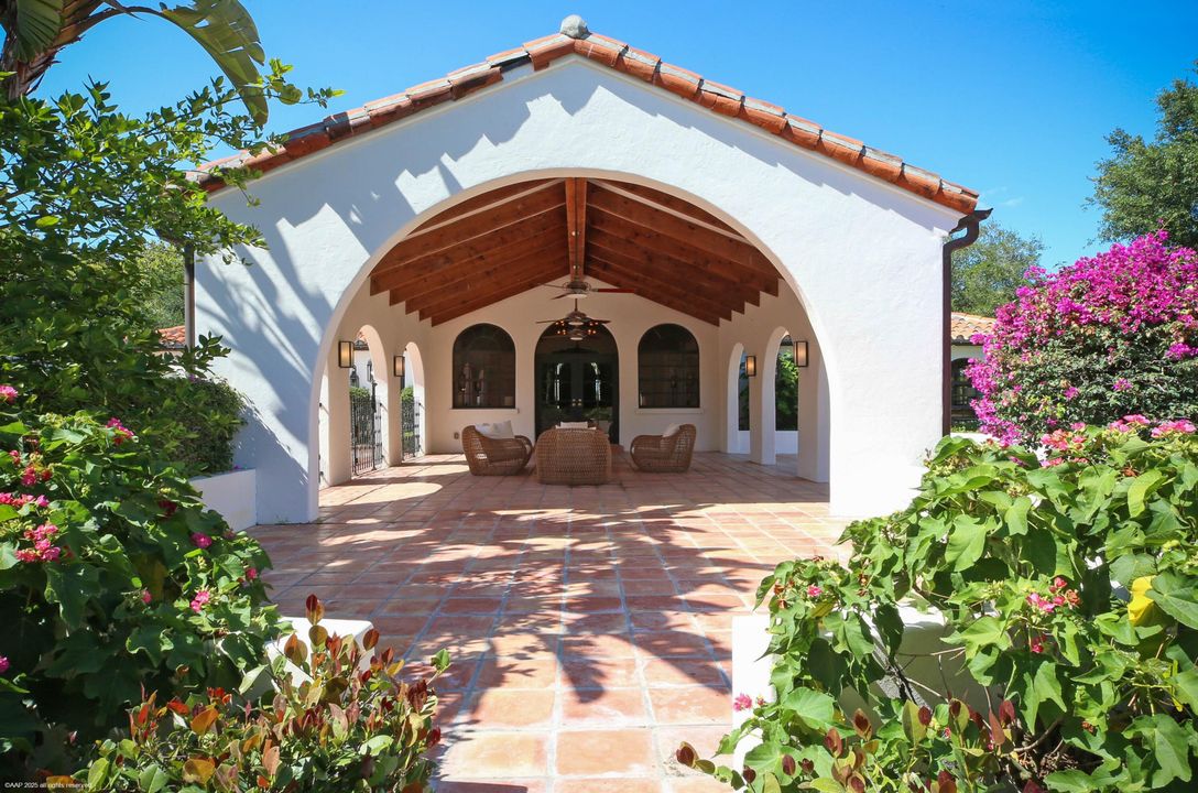 En Venta: $21,500,000 (8 camas, 12 baños, 9544 Pies cuadrados)