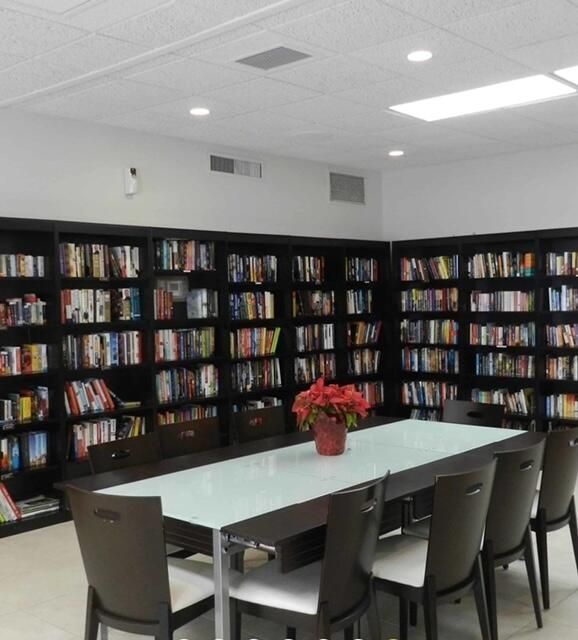 Activo con contrato: $200,000 (2 camas, 2 baños, 1029 Pies cuadrados)