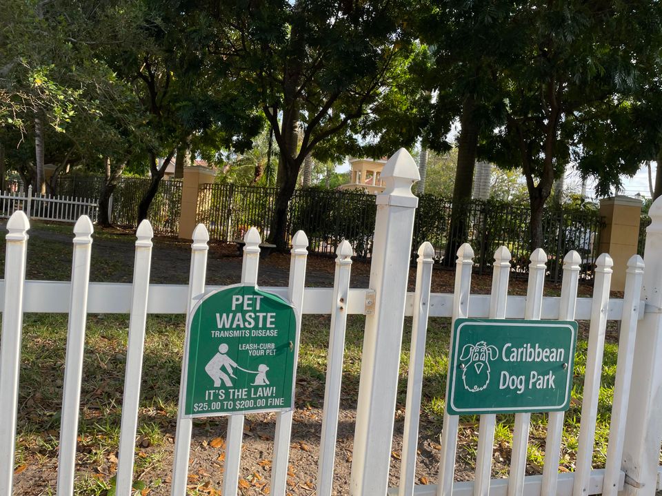 На продажу: $299,000 (2 спален, 1 ванн, 901 Квадратных фут)