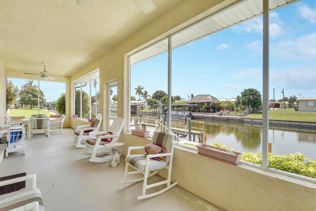 For Sale: $450,000 (3 beds, 2 baths, 1330 Square Feet)