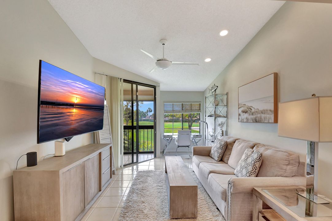 Activo con contrato: $9,500 (2 camas, 2 baños, 1686 Pies cuadrados)