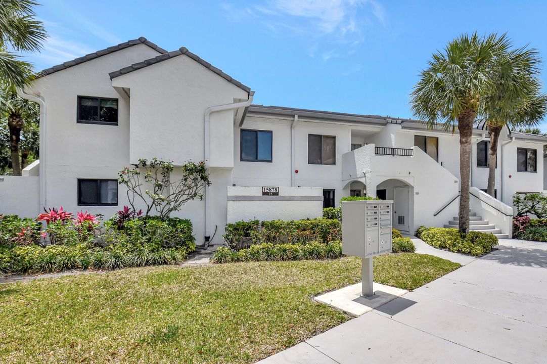 Activo con contrato: $10,500 (2 camas, 2 baños, 1475 Pies cuadrados)