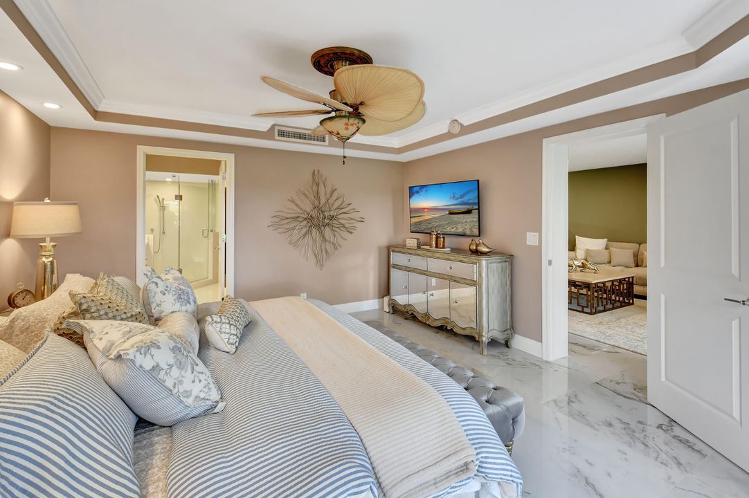 Activo con contrato: $10,500 (2 camas, 2 baños, 1475 Pies cuadrados)