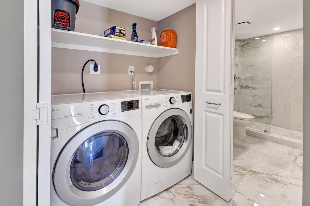 Activo con contrato: $10,500 (2 camas, 2 baños, 1475 Pies cuadrados)