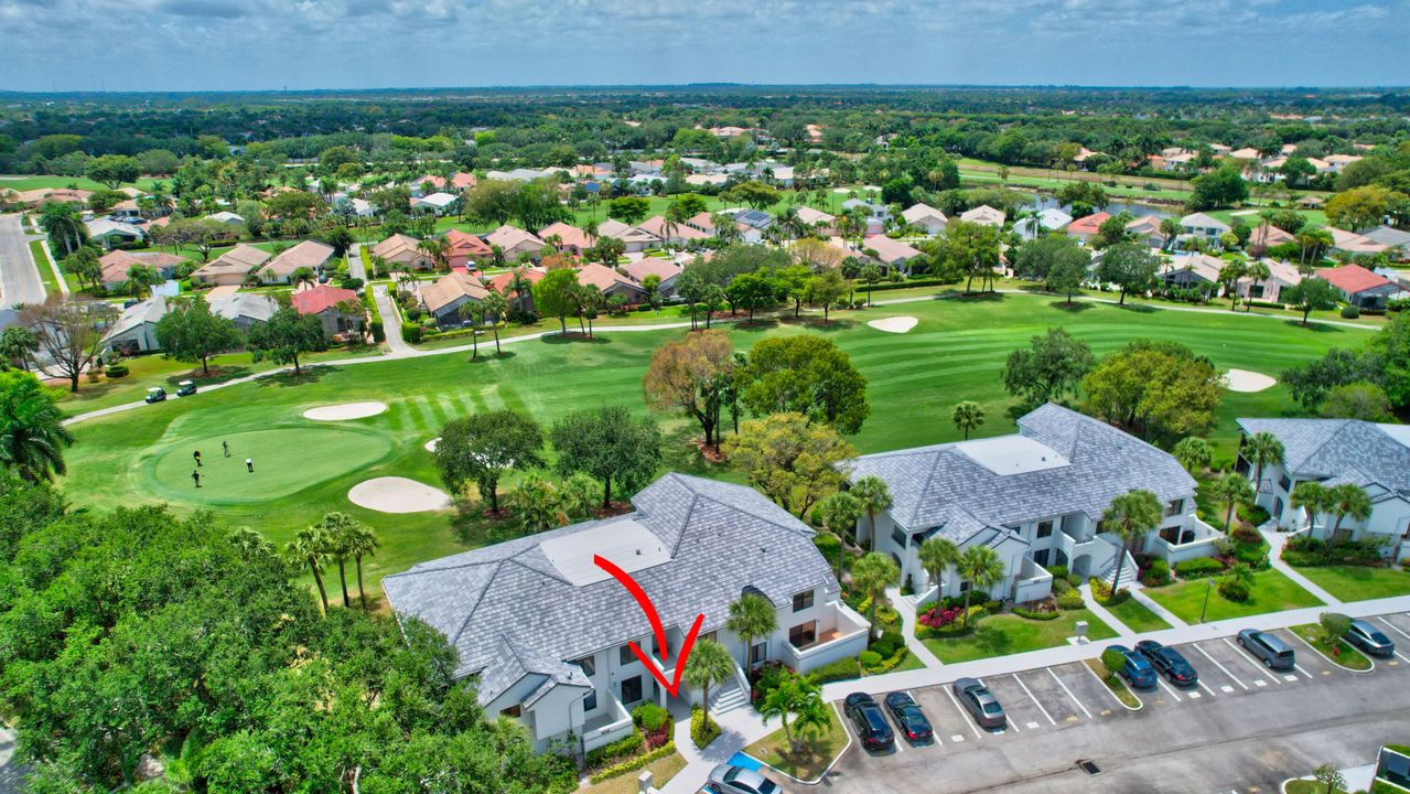 Activo con contrato: $10,500 (2 camas, 2 baños, 1475 Pies cuadrados)