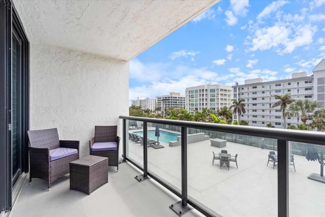 Под контрактом: $11,000 (3 спален, 2 ванн, 1852 Квадратных фут)