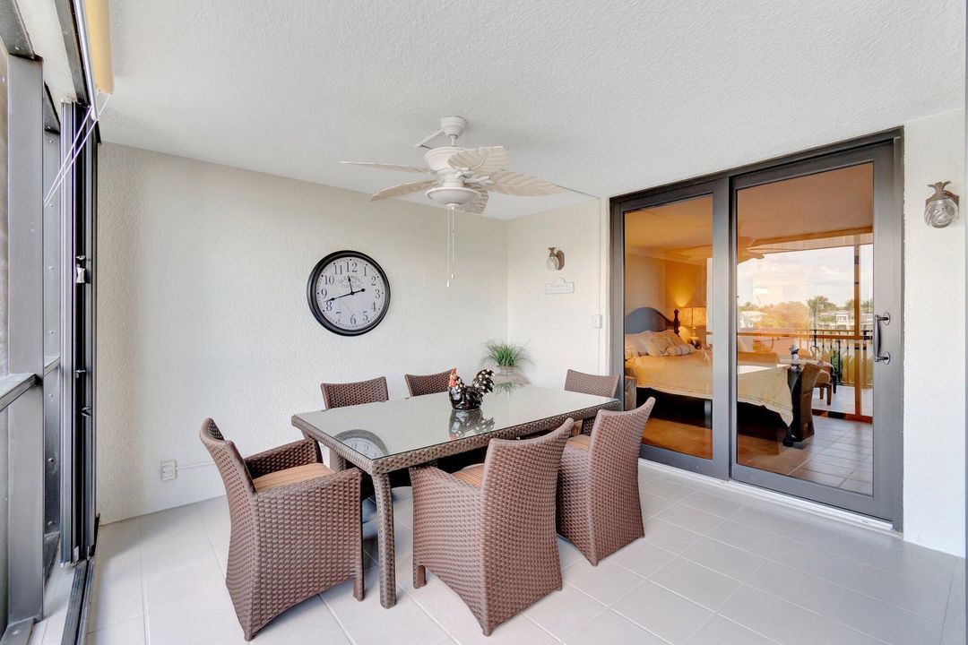 Под контрактом: $1,250,000 (2 спален, 2 ванн, 1452 Квадратных фут)