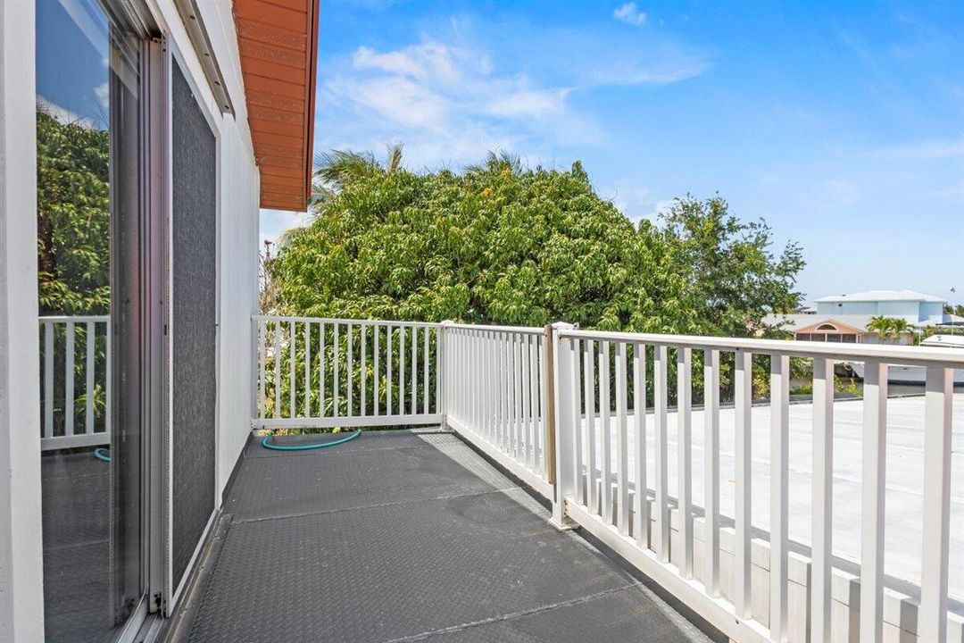 En Venta: $1,250,000 (3 camas, 2 baños, 1786 Pies cuadrados)