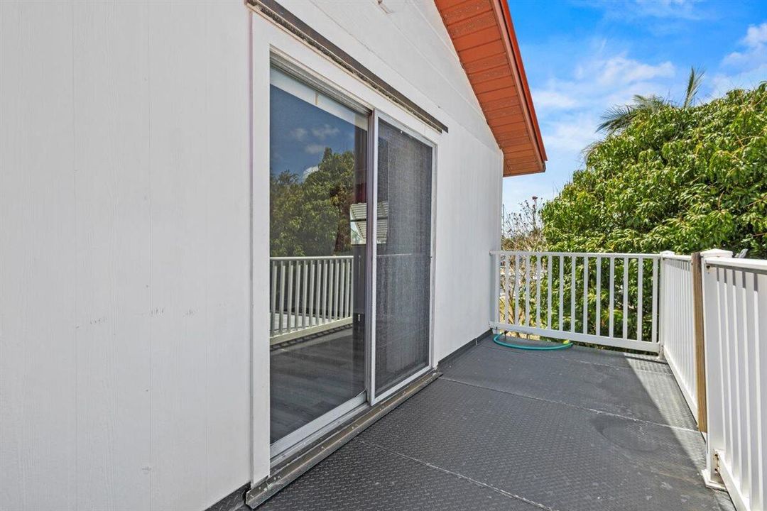 En Venta: $1,250,000 (3 camas, 2 baños, 1786 Pies cuadrados)