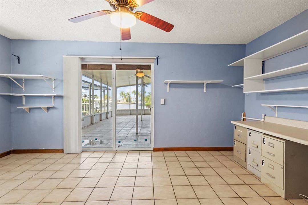 En Venta: $1,250,000 (3 camas, 2 baños, 1786 Pies cuadrados)