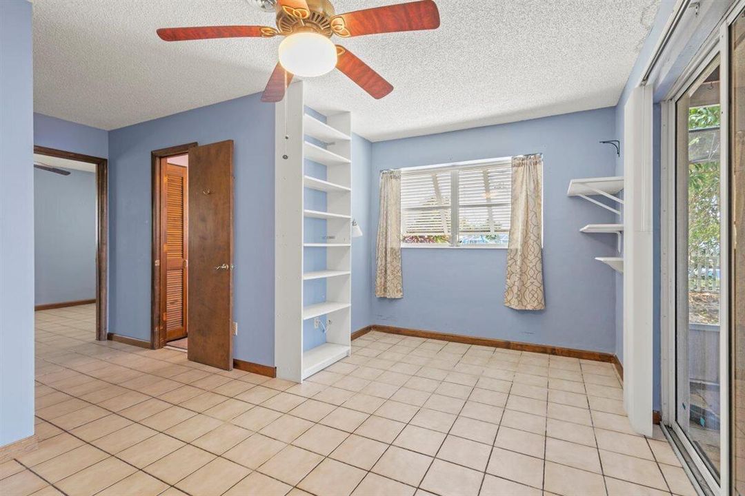 En Venta: $1,250,000 (3 camas, 2 baños, 1786 Pies cuadrados)