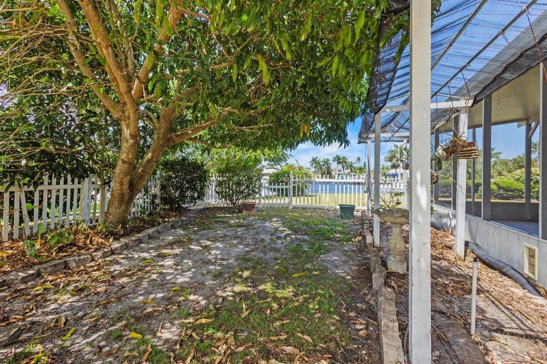 En Venta: $1,250,000 (3 camas, 2 baños, 1786 Pies cuadrados)
