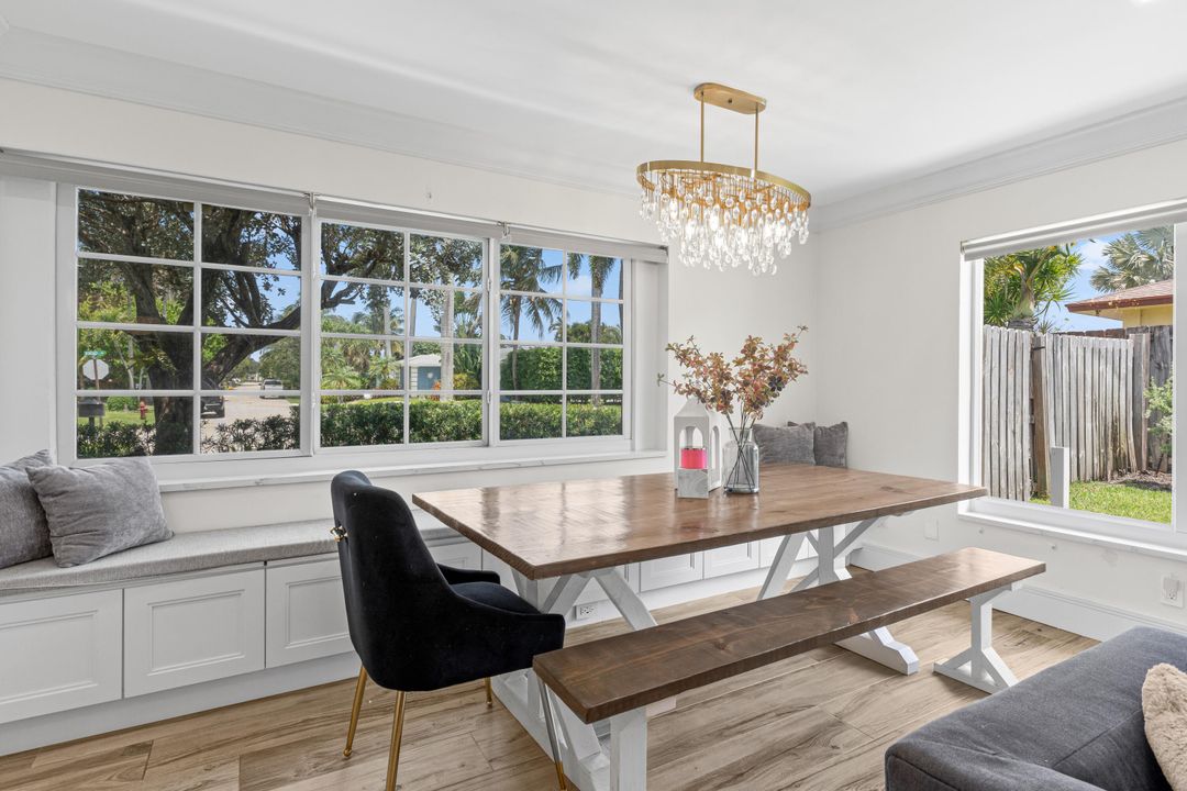 待售: $1,399,000 (3 贝兹, 3 浴室, 2491 平方英尺)