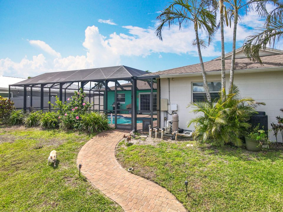 En Venta: $635,000 (4 camas, 2 baños, 1840 Pies cuadrados)