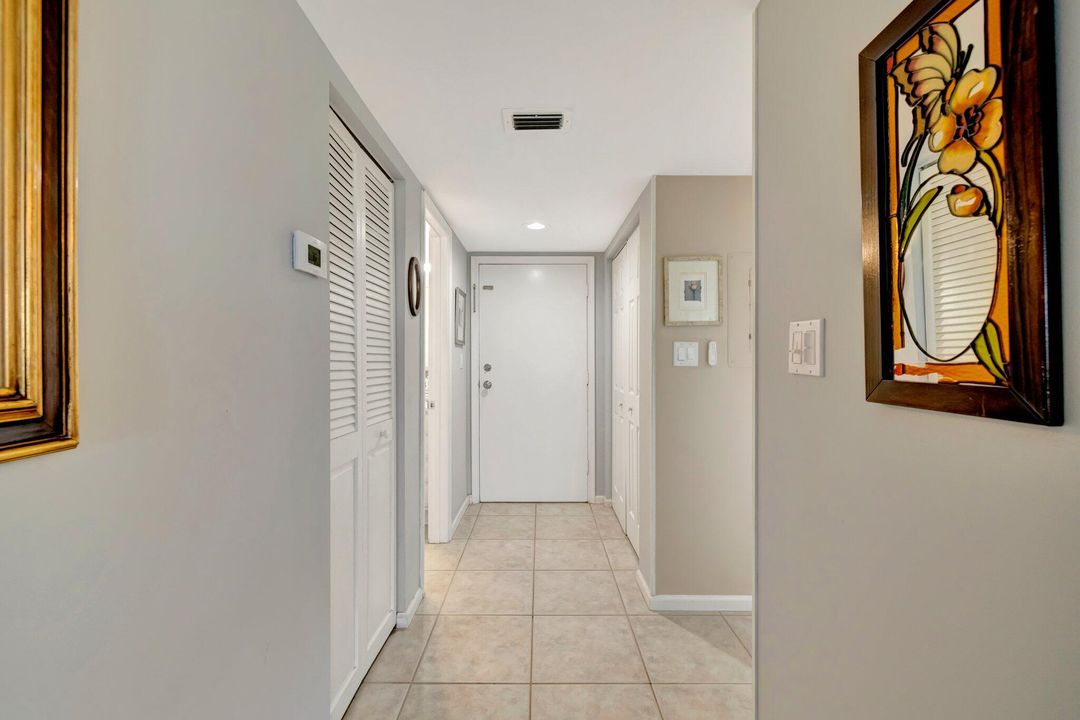 Activo con contrato: $219,000 (1 camas, 1 baños, 885 Pies cuadrados)