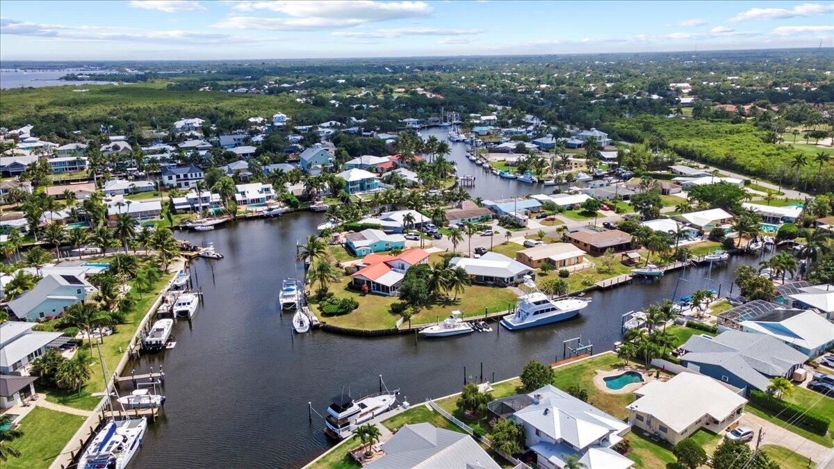 En Venta: $1,250,000 (3 camas, 2 baños, 1786 Pies cuadrados)