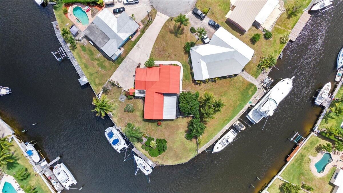 En Venta: $1,250,000 (3 camas, 2 baños, 1786 Pies cuadrados)