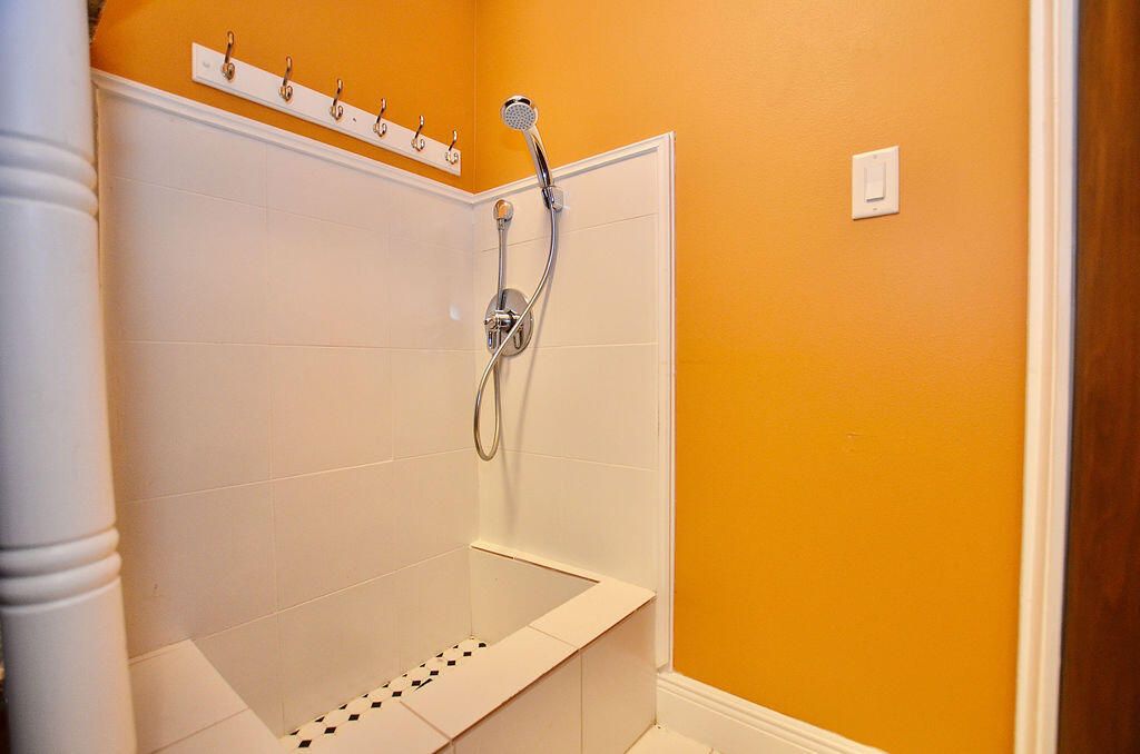 На продажу: $1,250,000 (5 спален, 3 ванн, 3505 Квадратных фут)