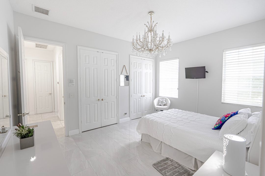 В аренду: $20,000 (5 спален, 4 ванн, 3598 Квадратных фут)