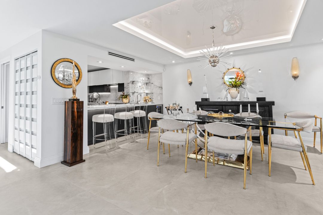 For Rent: $28,500 (3 beds, 2 baths, 2810 Square Feet)