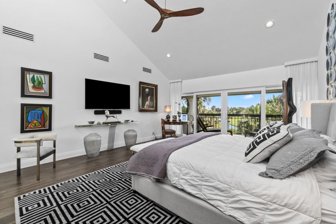 For Rent: $28,500 (3 beds, 2 baths, 2810 Square Feet)