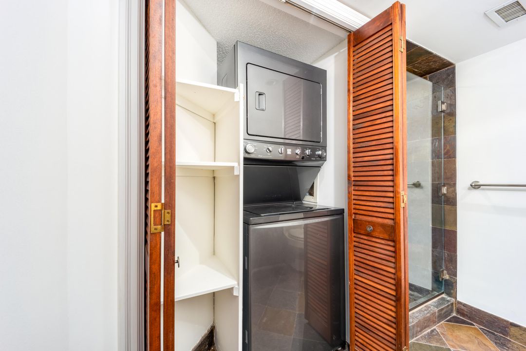 For Rent: $5,150 (2 beds, 2 baths, 1417 Square Feet)