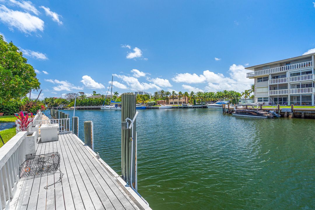 待售: $154,500 (1 贝兹, 1 浴室, 650 平方英尺)