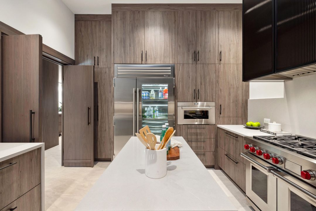 En Venta: $38,500,000 (7 camas, 8 baños, 10706 Pies cuadrados)