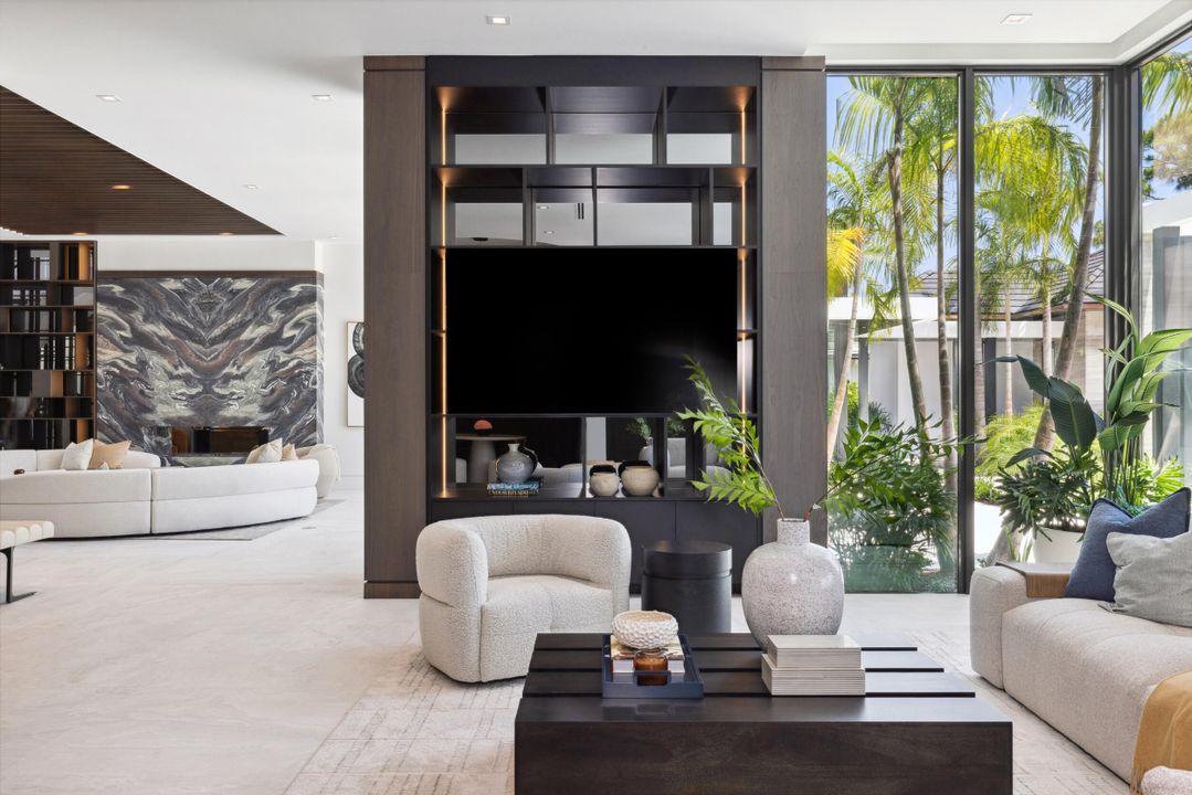 En Venta: $38,500,000 (7 camas, 8 baños, 10706 Pies cuadrados)