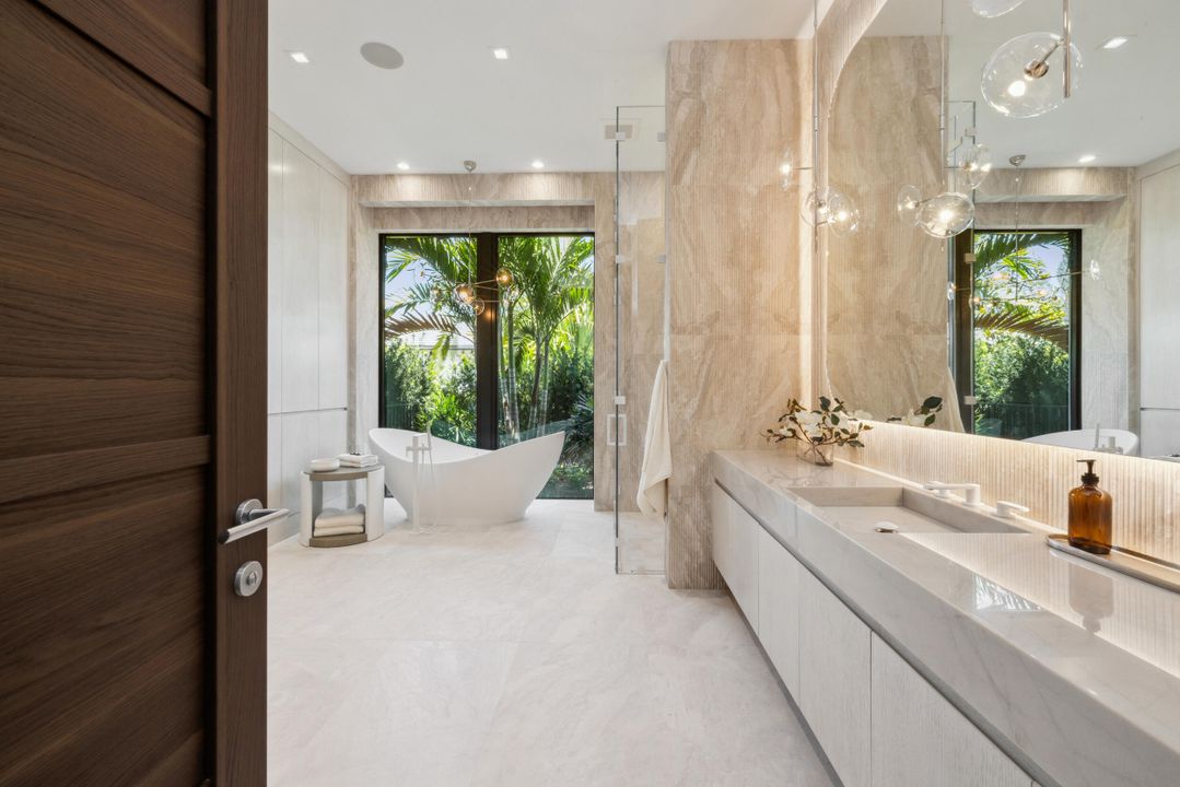 En Venta: $38,500,000 (7 camas, 8 baños, 10706 Pies cuadrados)