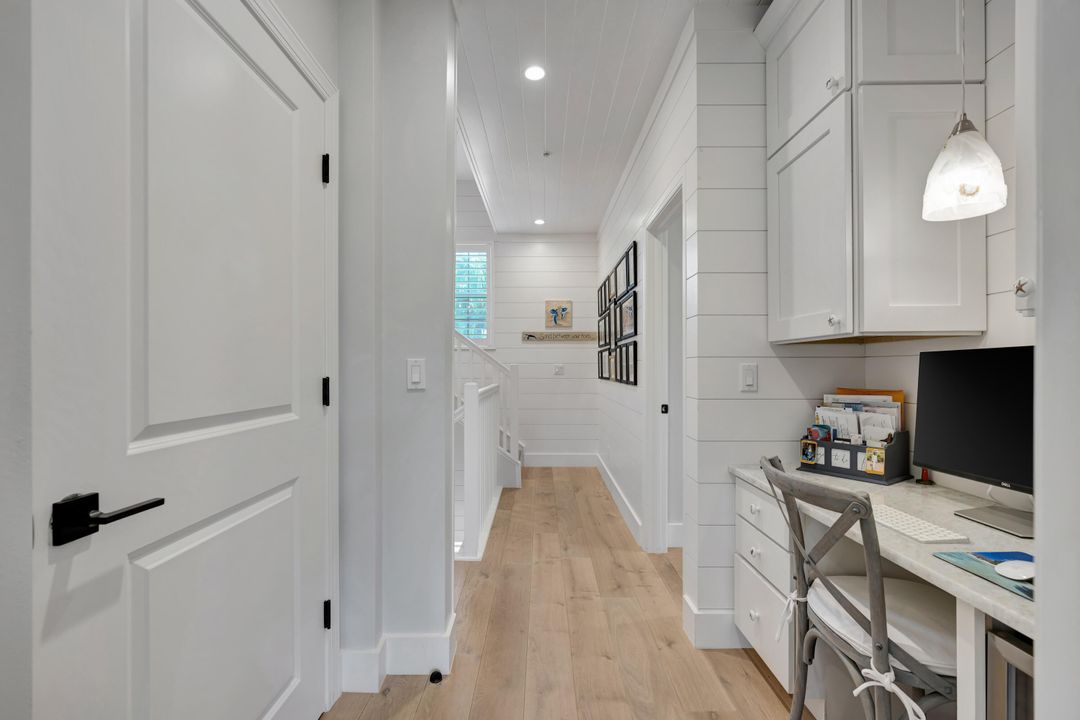 For Sale: $3,100,000 (3 beds, 3 baths, 2825 Square Feet)