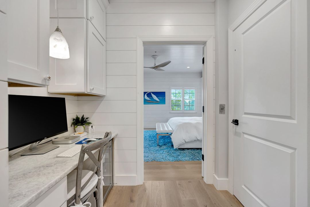 For Sale: $3,100,000 (3 beds, 3 baths, 2825 Square Feet)