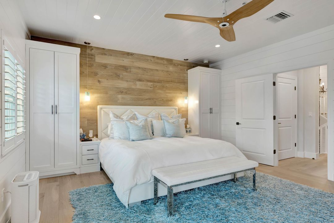 For Sale: $3,100,000 (3 beds, 3 baths, 2825 Square Feet)