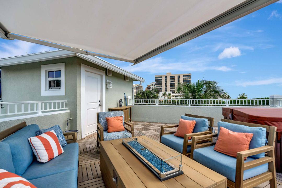 For Sale: $3,100,000 (3 beds, 3 baths, 2825 Square Feet)