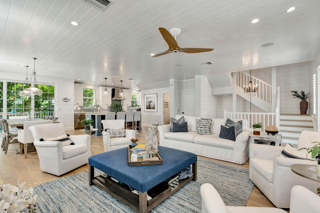 For Sale: $3,100,000 (3 beds, 3 baths, 2825 Square Feet)