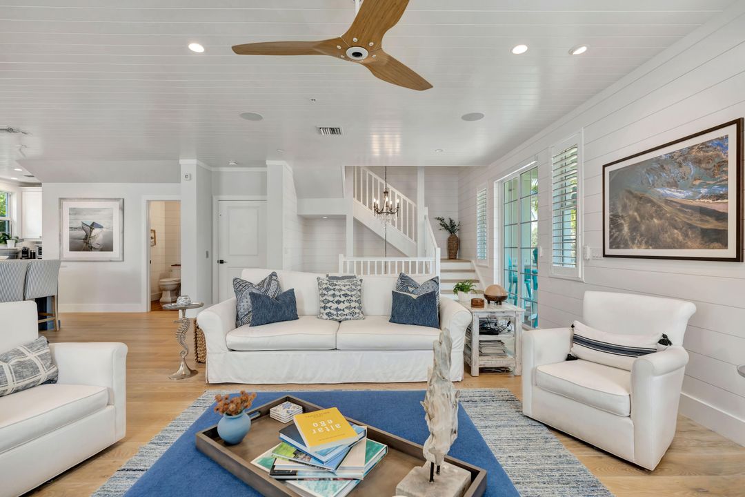 For Sale: $3,100,000 (3 beds, 3 baths, 2825 Square Feet)