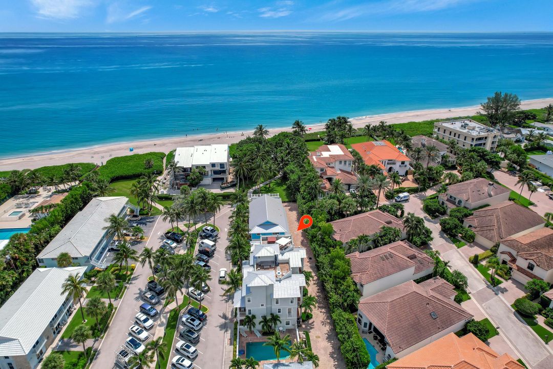 For Sale: $3,100,000 (3 beds, 3 baths, 2825 Square Feet)