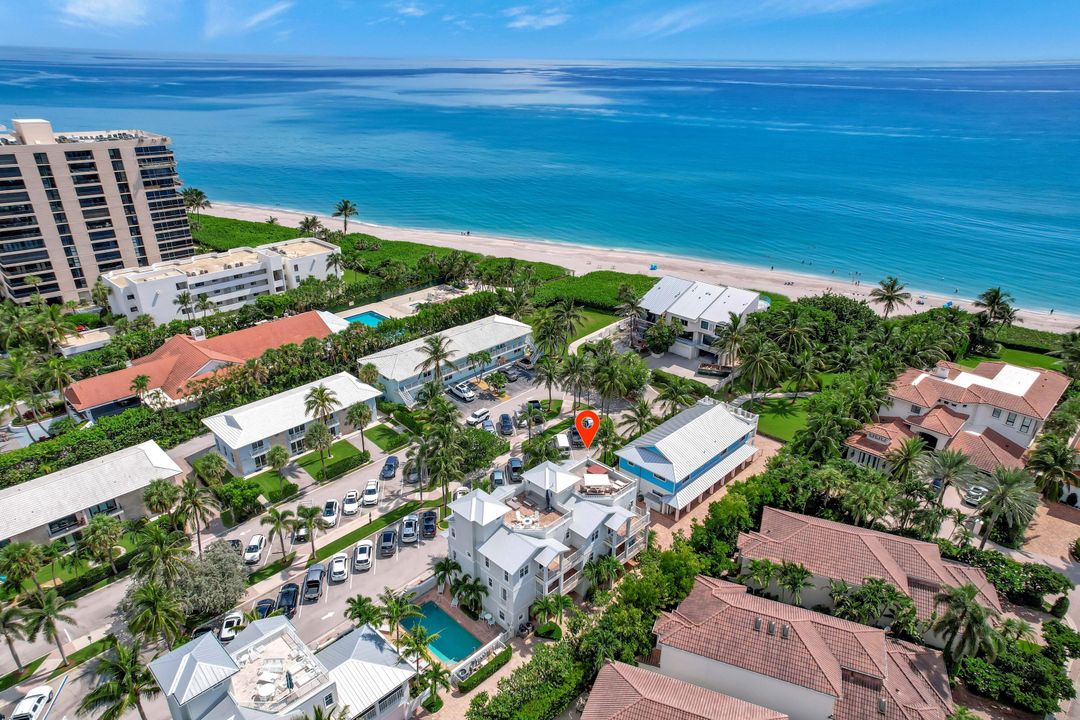 For Sale: $3,100,000 (3 beds, 3 baths, 2825 Square Feet)