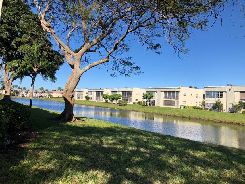 Vendido Recientemente: $74,900 (1 camas, 1 baños, 720 Pies cuadrados)