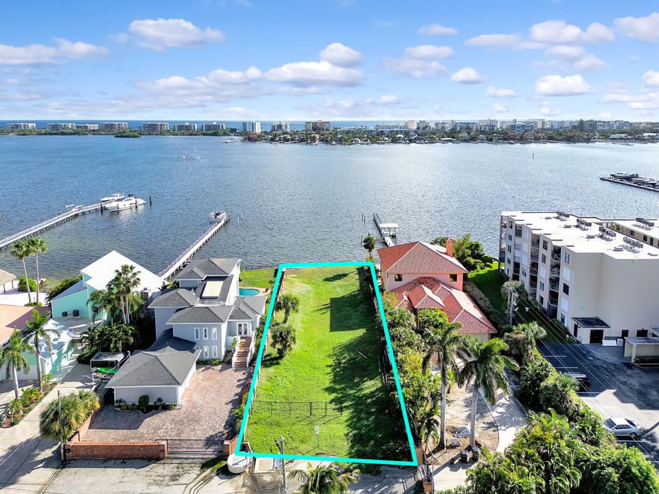 待售: $2,400,000 (0 贝兹, 0 浴室, 0 平方英尺)