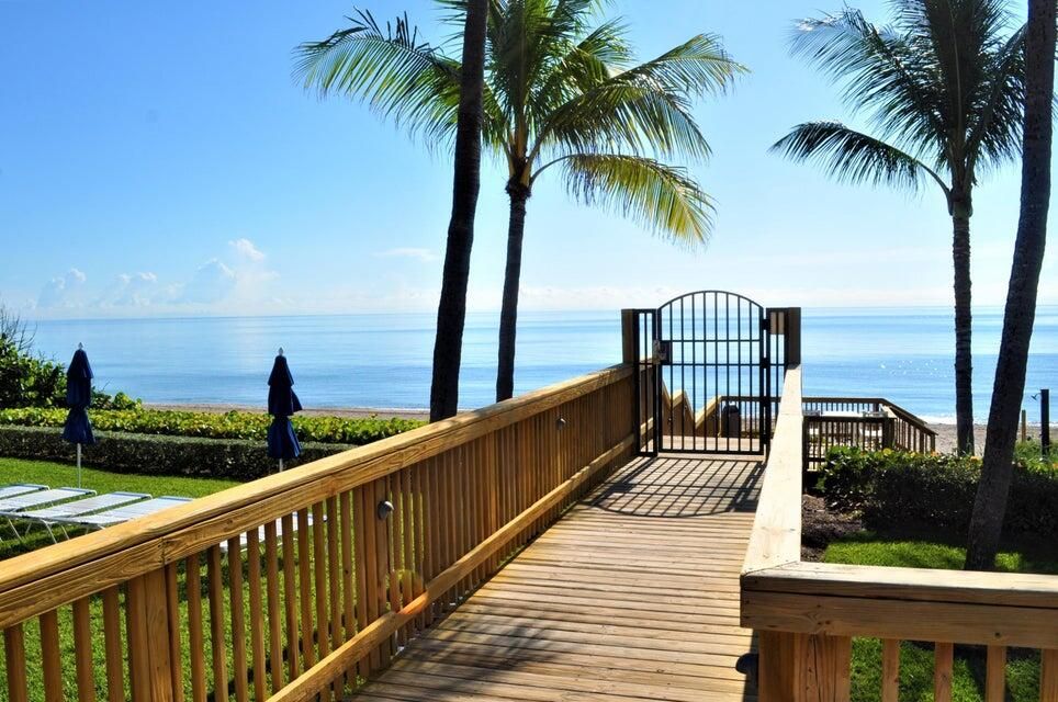 Под контрактом: $1,250,000 (2 спален, 2 ванн, 1452 Квадратных фут)