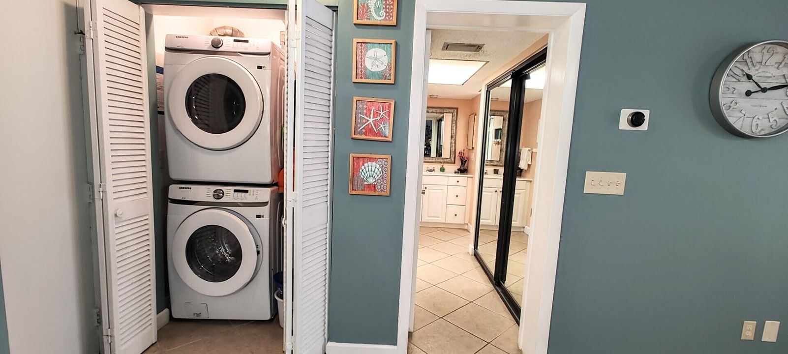 Active With Contract: $207,000 (1 beds, 1 baths, 689 Square Feet)