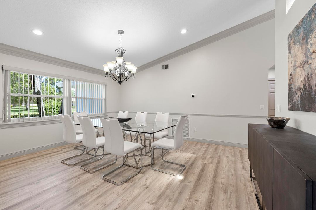 Active With Contract: $10,000 (4 beds, 2 baths, 2815 Square Feet)