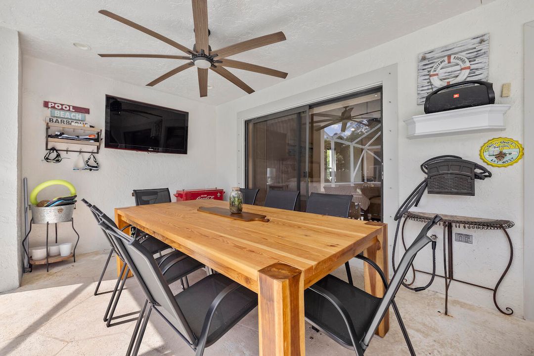 Active With Contract: $10,000 (4 beds, 2 baths, 2815 Square Feet)