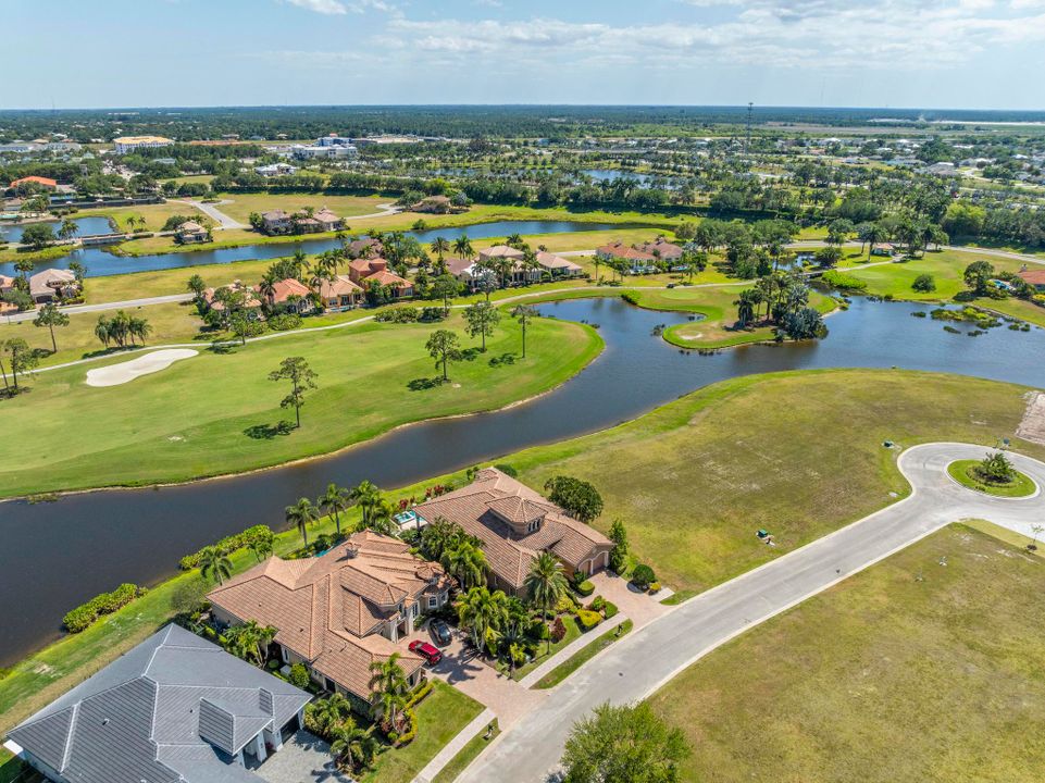 待售: $1,225,000 (3 贝兹, 4 浴室, 3181 平方英尺)