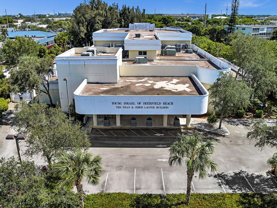 待售: $69,999 (1 贝兹, 1 浴室, 700 平方英尺)