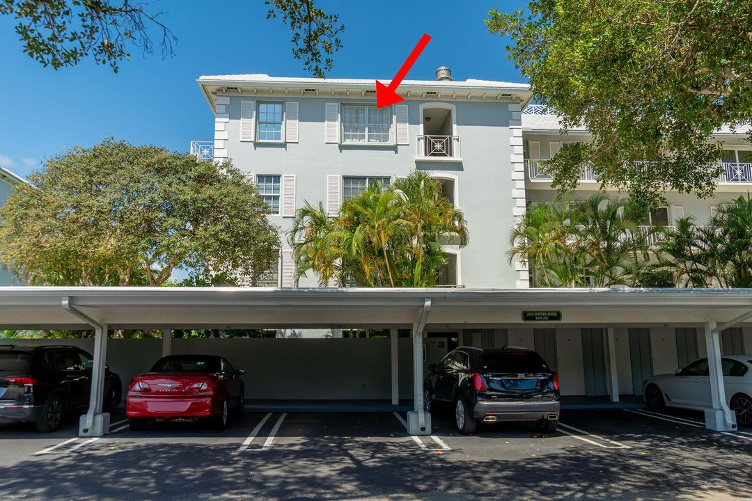 Active With Contract: $895,000 (2 beds, 2 baths, 1375 Square Feet)