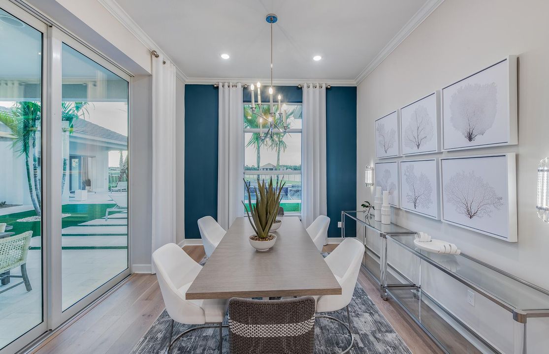 合同活跃: $3,610,345 (4 贝兹, 4 浴室, 3640 平方英尺)